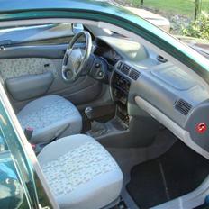 Toyota Starlet 1,3 XLI S *Solgt*