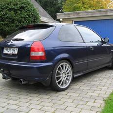Honda Civic 1,5iLS Vtec
