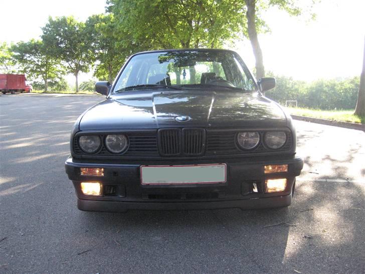 BMW E30 325i 24V (Solgt) billede 2