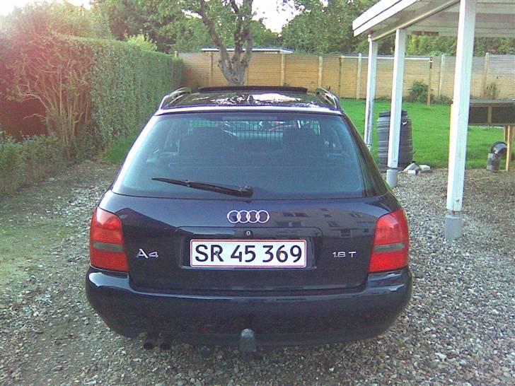 Audi A4 Avant 1,8T *SOLGT* -  bagfra da jeg fik den... billede 6