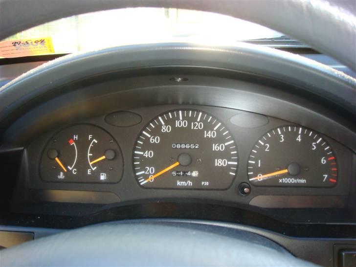 Toyota Starlet 1,3 XLI S *Solgt* billede 5