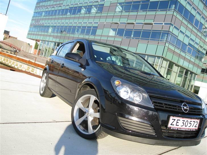 Opel Astra H 5-dørs billede 17
