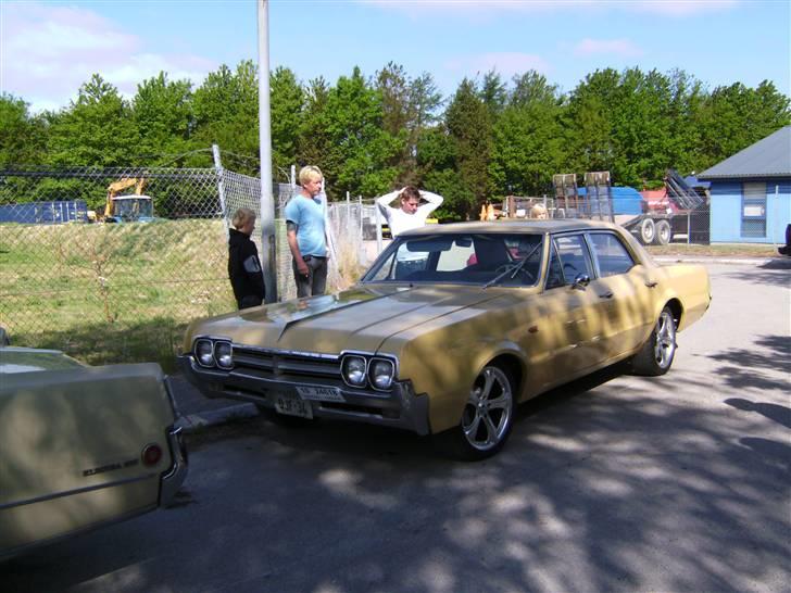 Oldsmobile cutlass billede 5