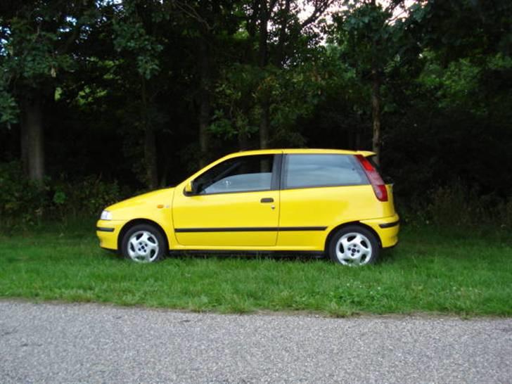 Fiat Punto Sporting 16V*solgt* billede 3
