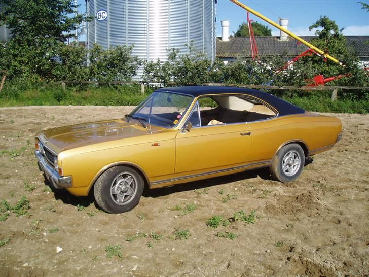 Opel Commodore A Coupé billede 1