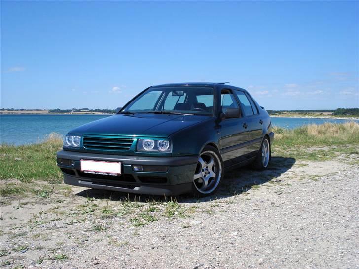 VW Vento solgt billede 5