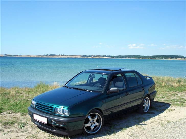 VW Vento solgt billede 9