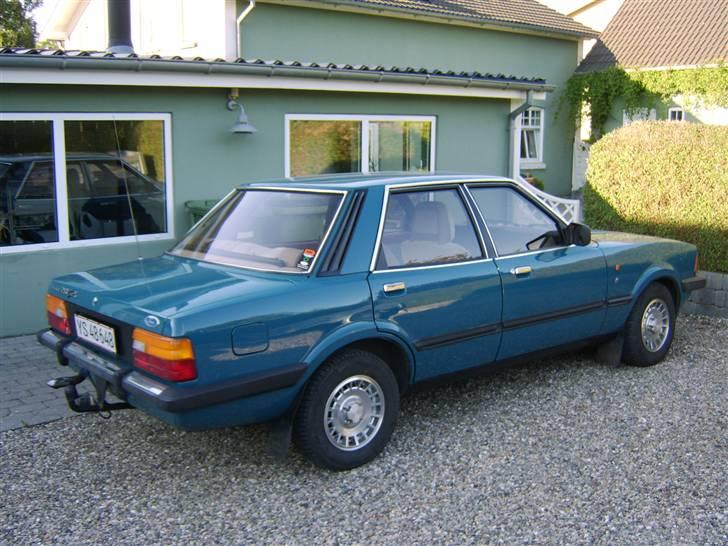 Ford Taunus 2,3 Ghia S "Solgt" - Siden/bagfra. Juli 2008. billede 15
