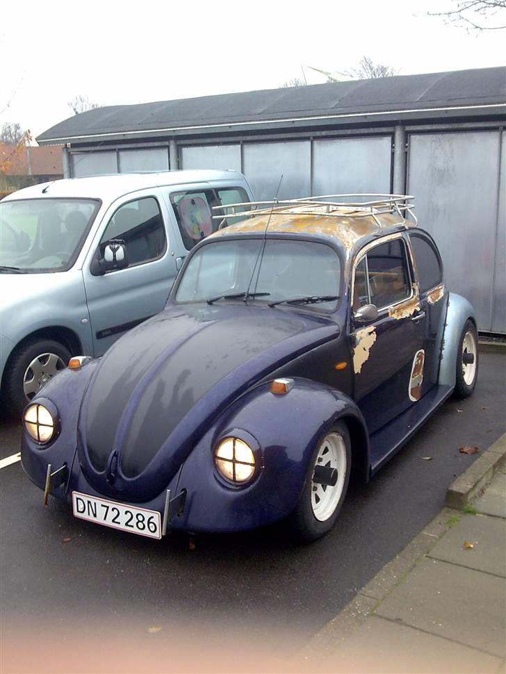 VW Bobbel Type 1 Solgt - Den ser ud som på billedet her nu.. den har ikke Porsche kittet mere..  :) billede 1