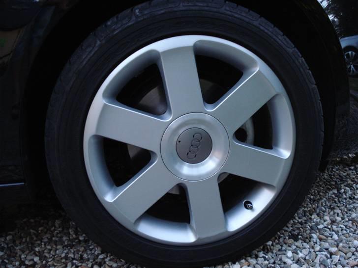 Seat Leon Van (solgt) - Ja ja jeg ved godt det er Audi fælge, men jeg har ikke lige haft tid til at ændre logoet endnu... billede 9