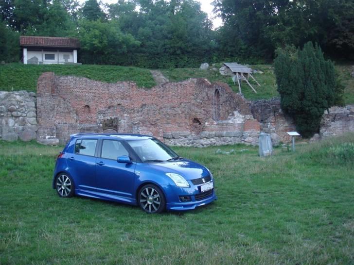 Suzuki Swift GL-A Solgt billede 10