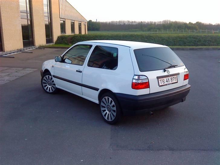 VW Golf 3 *Solgt* billede 1