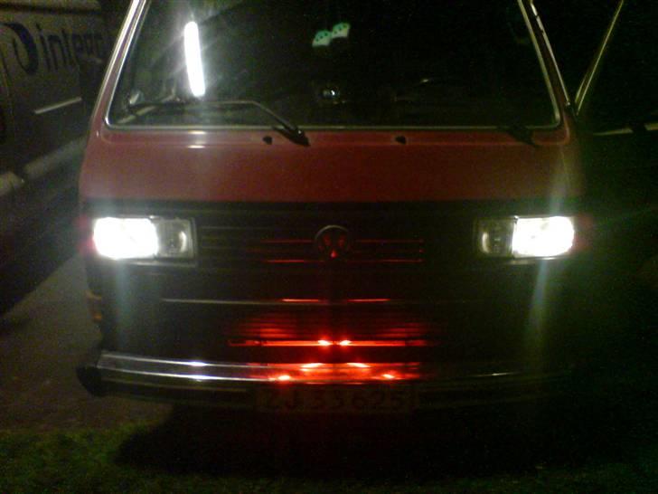 VW Caravelle 1,6 TD <Solgt> billede 3