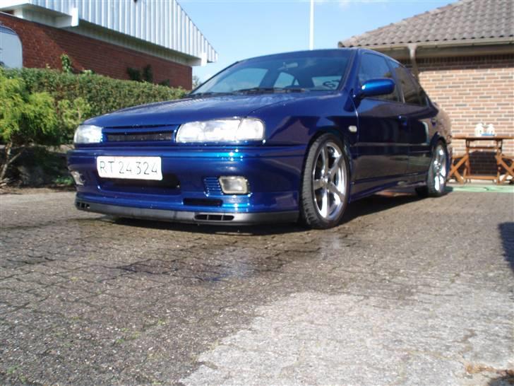 Toyota Corolla 1.3 DX SOLGT - http://www.bilgalleri.dk/html/gal_visbil.asp?ID=141260 done :D billede 13