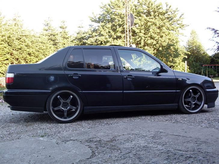 VW Vento 2,0i  8v GT  - Med 18" billede 18