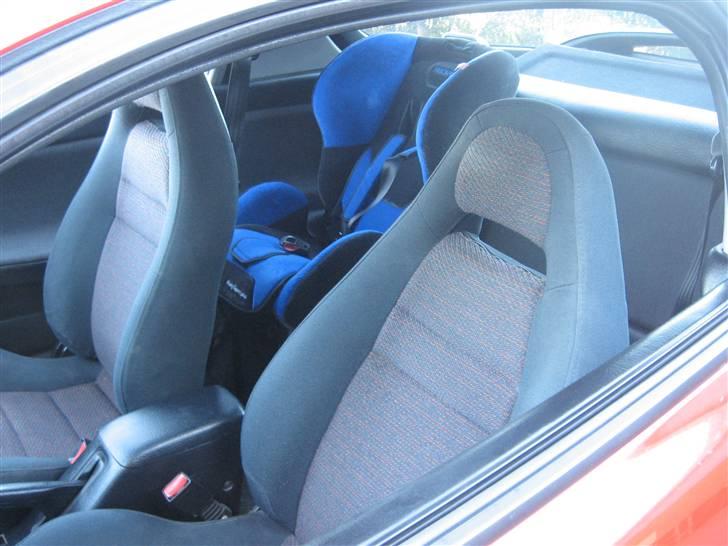 Mazda MX3 solgt billede 9