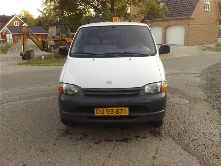 Toyota Hiace billede 2