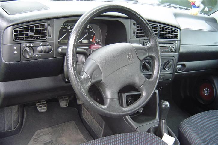 VW Vento 1,8 CL •SOLGT• billede 8