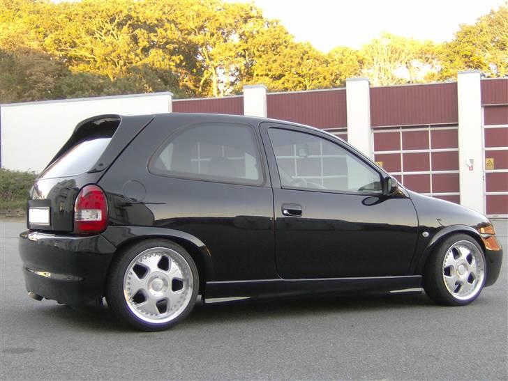 Opel Corsa B  Black Diamond billede 7