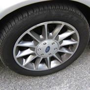 Ford Mondeo trend TOTALSKADET