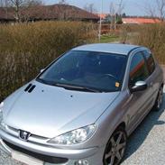 Peugeot 206 2.0HDi XS solgt