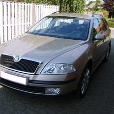 Skoda Octavia Combi Elegance