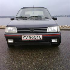 Peugeot 205 GTI 