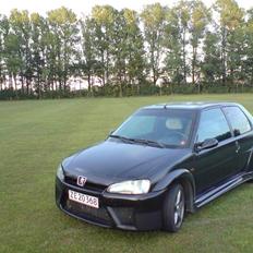 Peugeot 106 1.4 XR WB *SOLGT*
