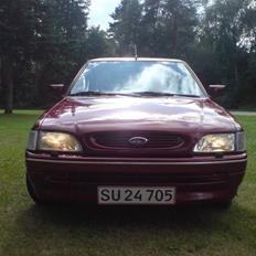Ford Escort CLX 1,8i 16v