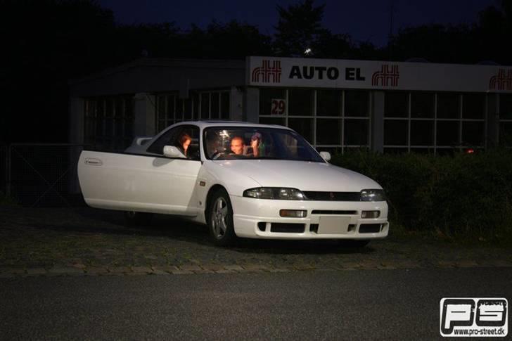 Nissan skyline gtst sold billede 9