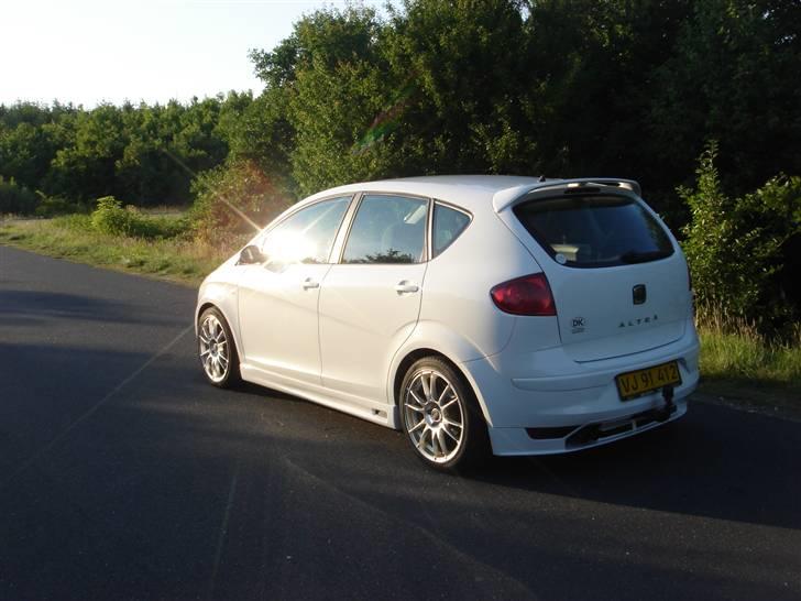 Seat Altea 1,9 tdi - SOLGT billede 2