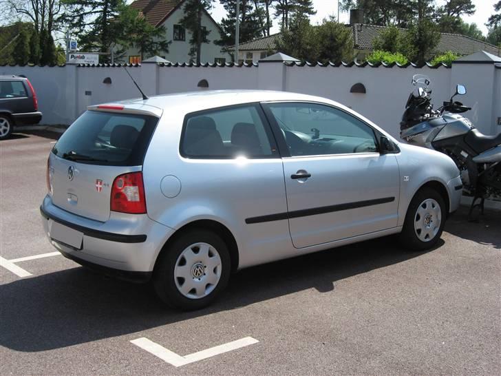 VW Polo 1,2 / 65 hk SOLGT billede 2