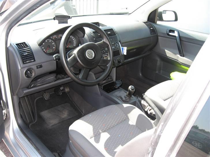VW Polo 1,2 / 65 hk SOLGT billede 4
