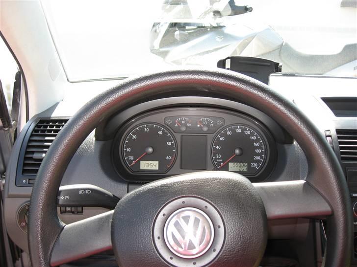 VW Polo 1,2 / 65 hk SOLGT billede 5