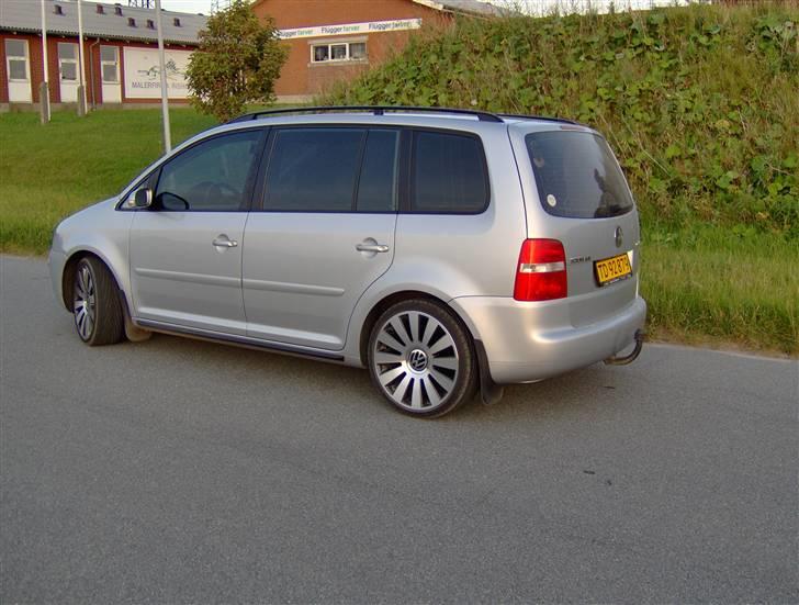 VW Touran TDI (SOLGT) billede 3