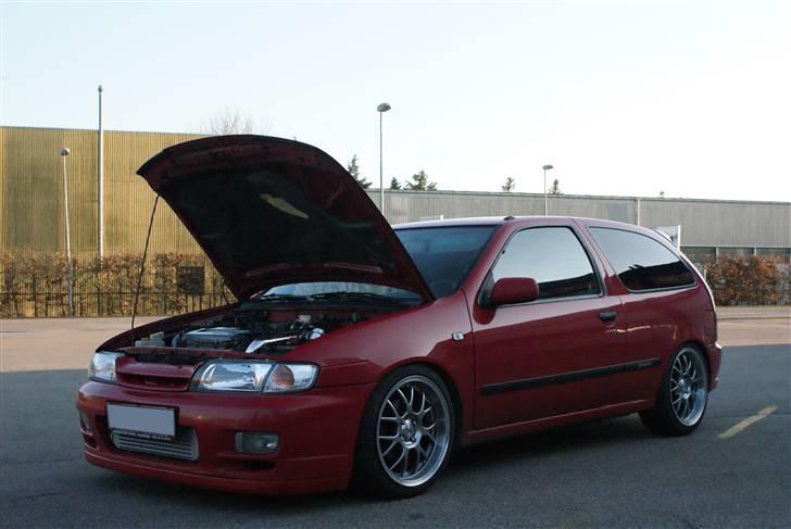 Nissan Almera GTI Turbo SOLGT billede 2