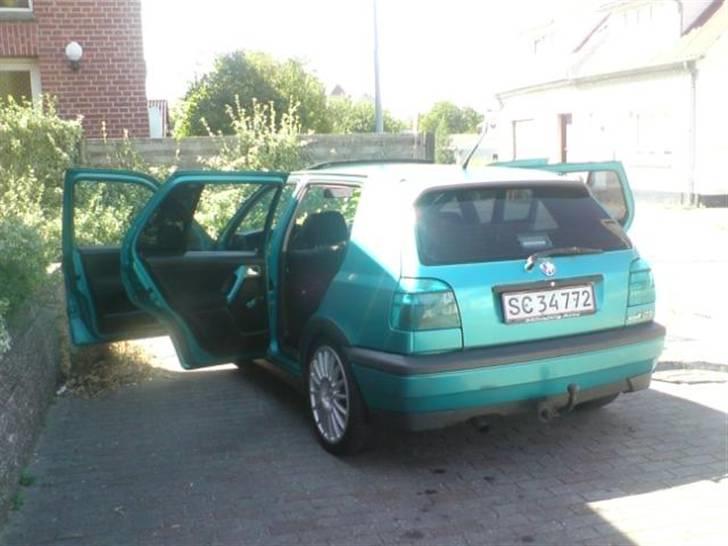 VW Golf 1,9 GTD - solgt - billede 17