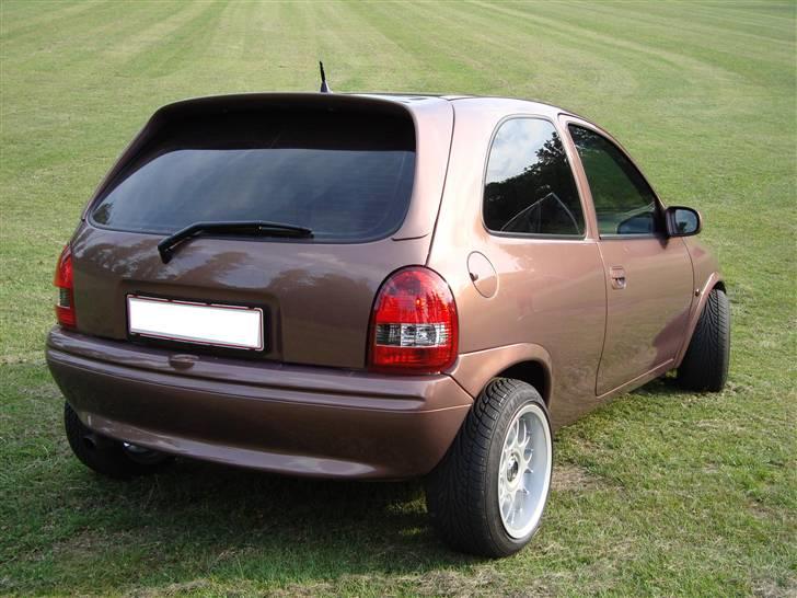 Opel Corsa 1.4i 16v Sport  billede 4