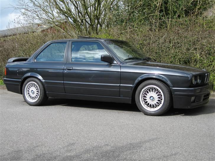 BMW  325i  M-technik2 *solgt* billede 8