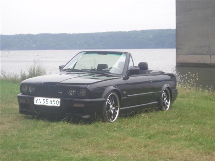 BMW 325i cabrio billede 2