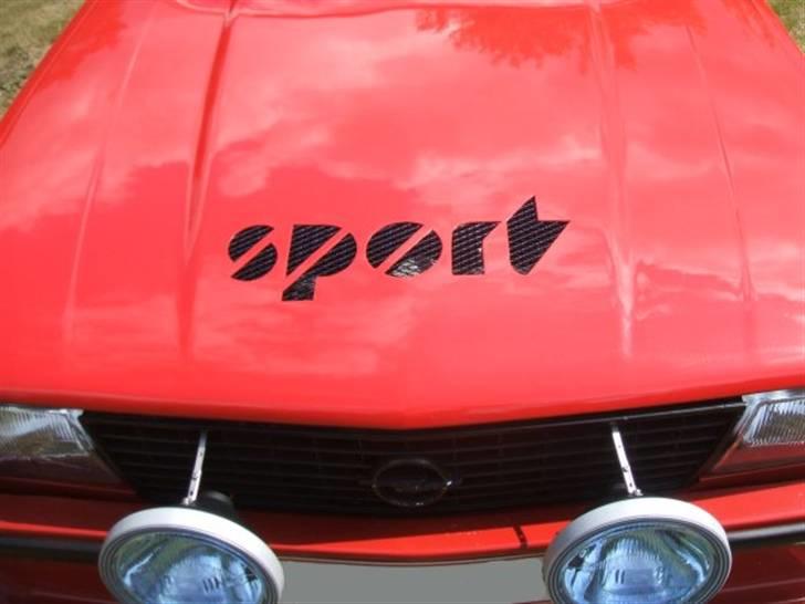 Opel Ascona B 2,0E (solgt) billede 3