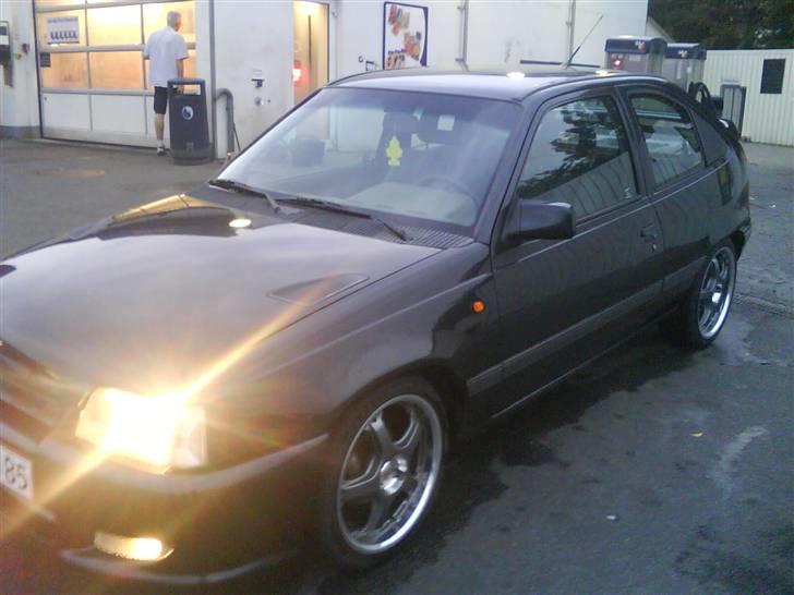 Opel Kadett 1,6 (GSI) SOLGT ! billede 14