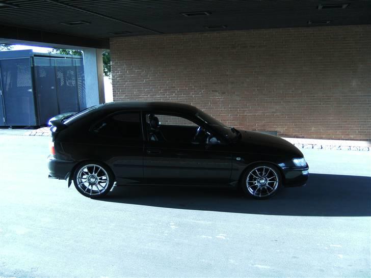 Toyota Corolla AE101 -  1,6 GSi billede 1