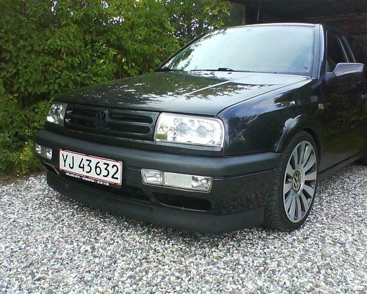 VW vento -SOLGT- billede 3