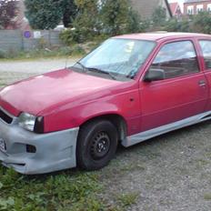 Opel Kadett E. (RUSTDØD:)