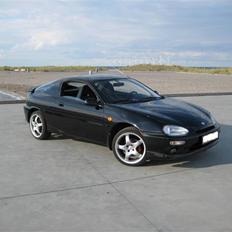 Mazda mx3 1.8 v6 (totalskadet) 