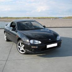 Mazda mx3 1.8 v6 (totalskadet) 