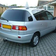 Toyota Sportsvan 2.2 TD (Solgt)