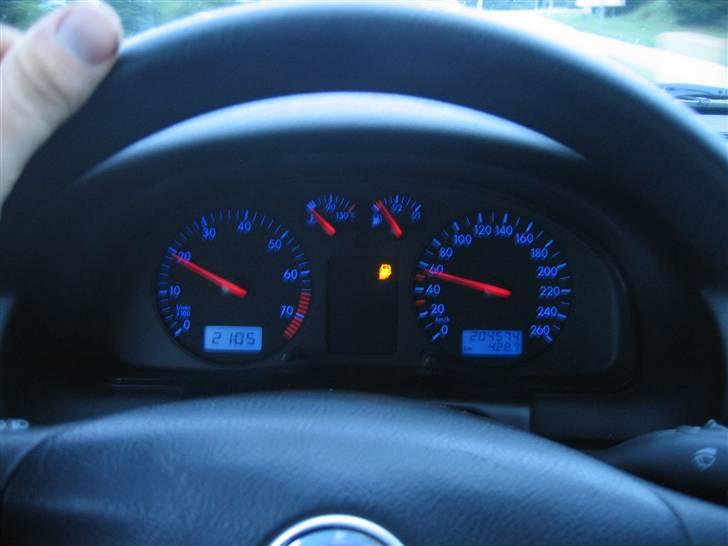 VW Passat -SOLGT- billede 5