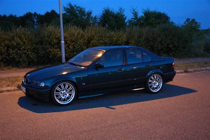 BMW 323i E36 billede 4